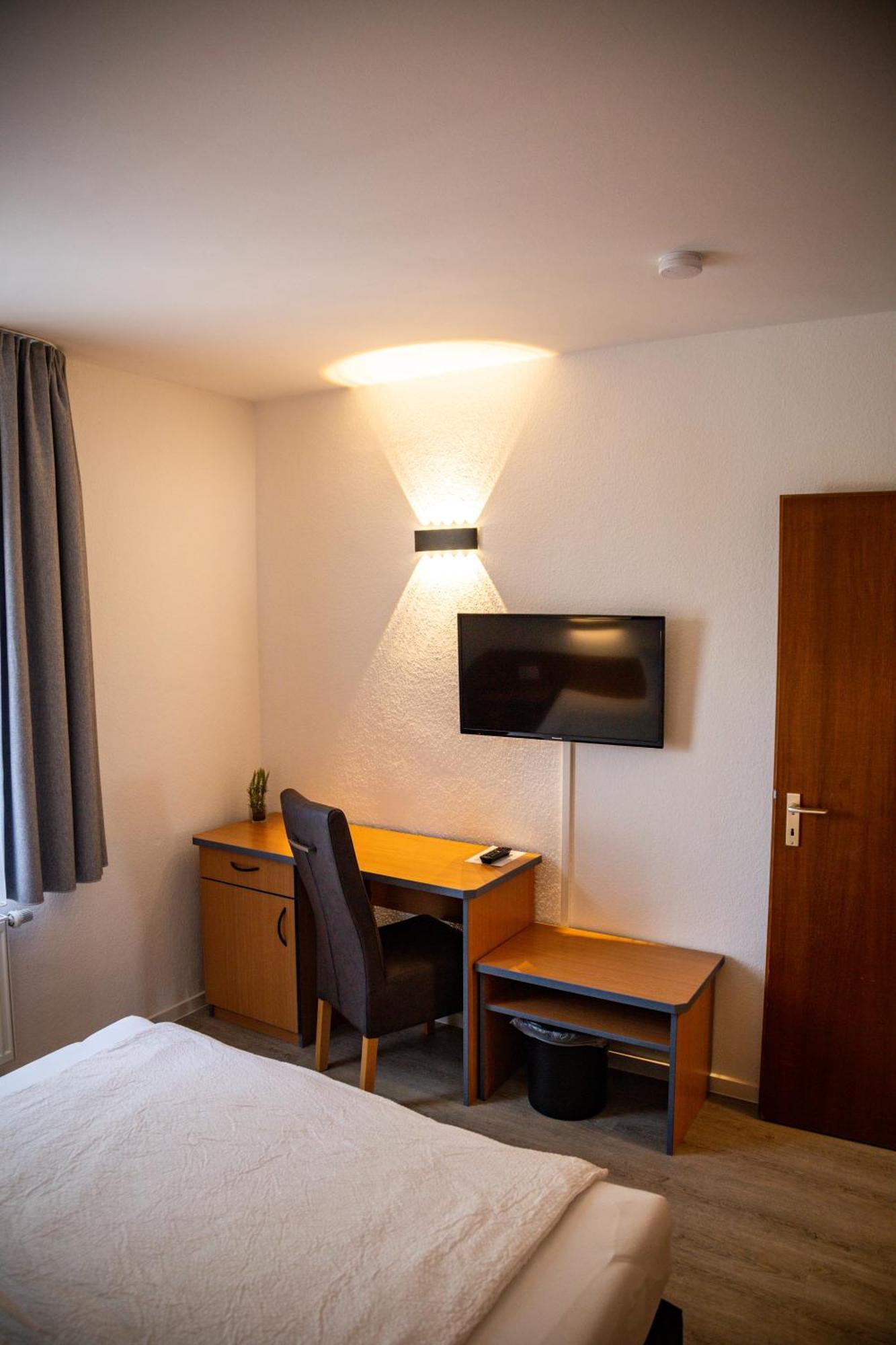 Hotel Schmidt Garni エッセン エクステリア 写真