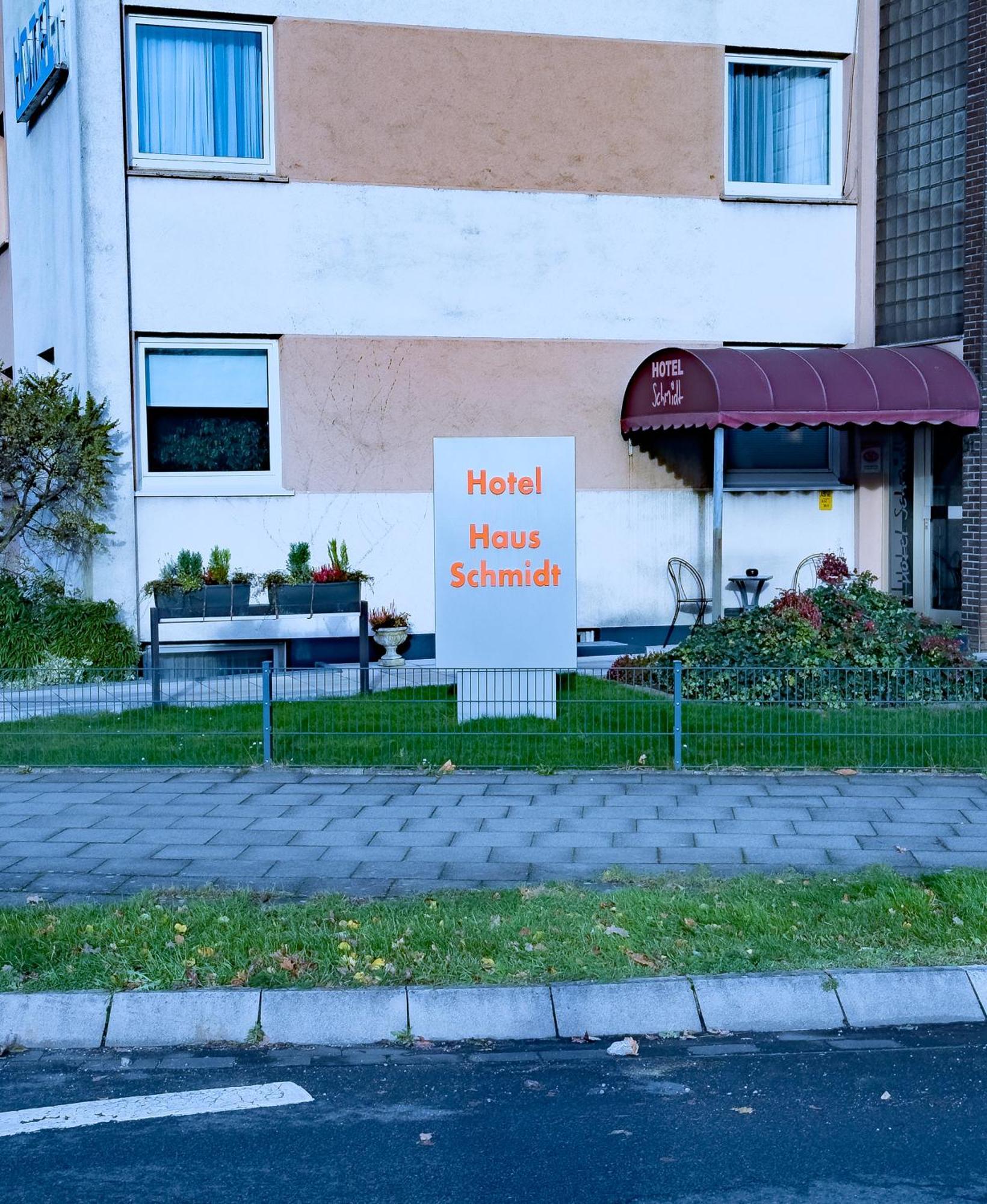 Hotel Schmidt Garni エッセン エクステリア 写真
